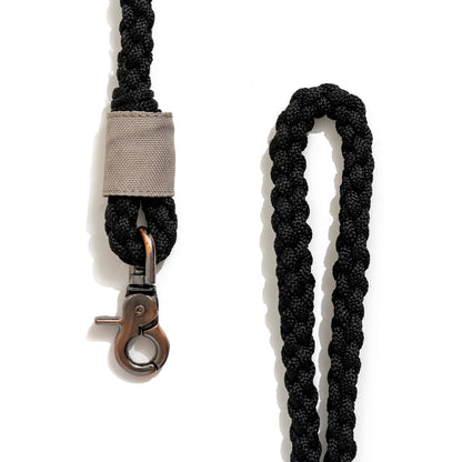 100% Fairtrade Recycled Ocean Bound Plastic - BETTERLEASH: Onyx Black / Large